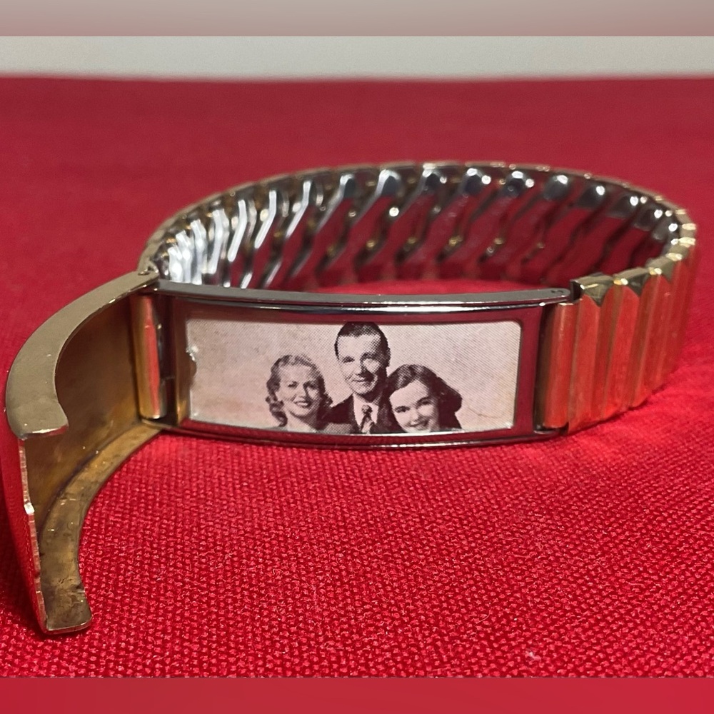 VTG Foster Sweetheart Photo Bracelet 1/20 10K GF Expansion Watch Picture Locket